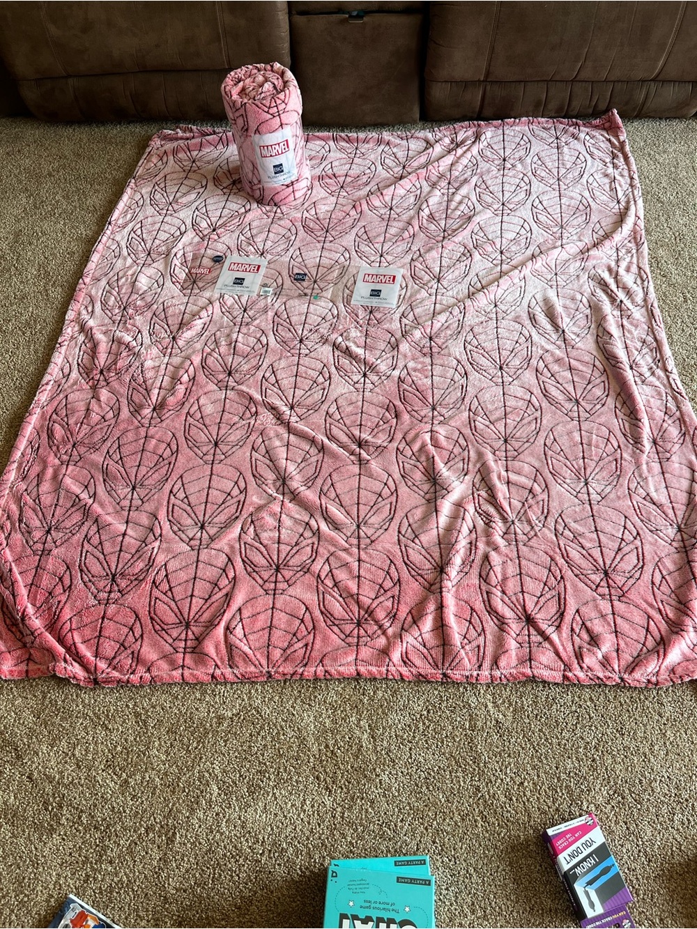 Marvel Pink Ombre Spider-Man Throw Blanket